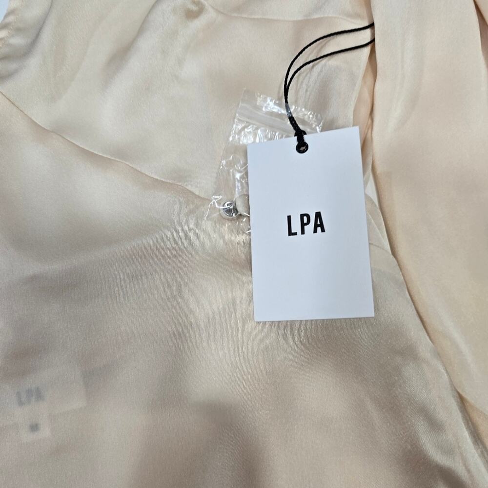 LPA Lara Top in Champagne Medium - Picture 4 of 13
